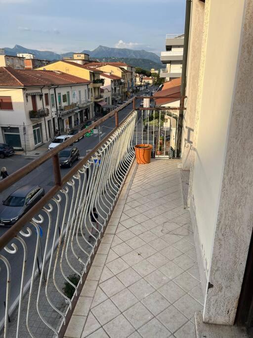 Appartamento Marco Polo เวียเรจโจ ภายนอก รูปภาพ